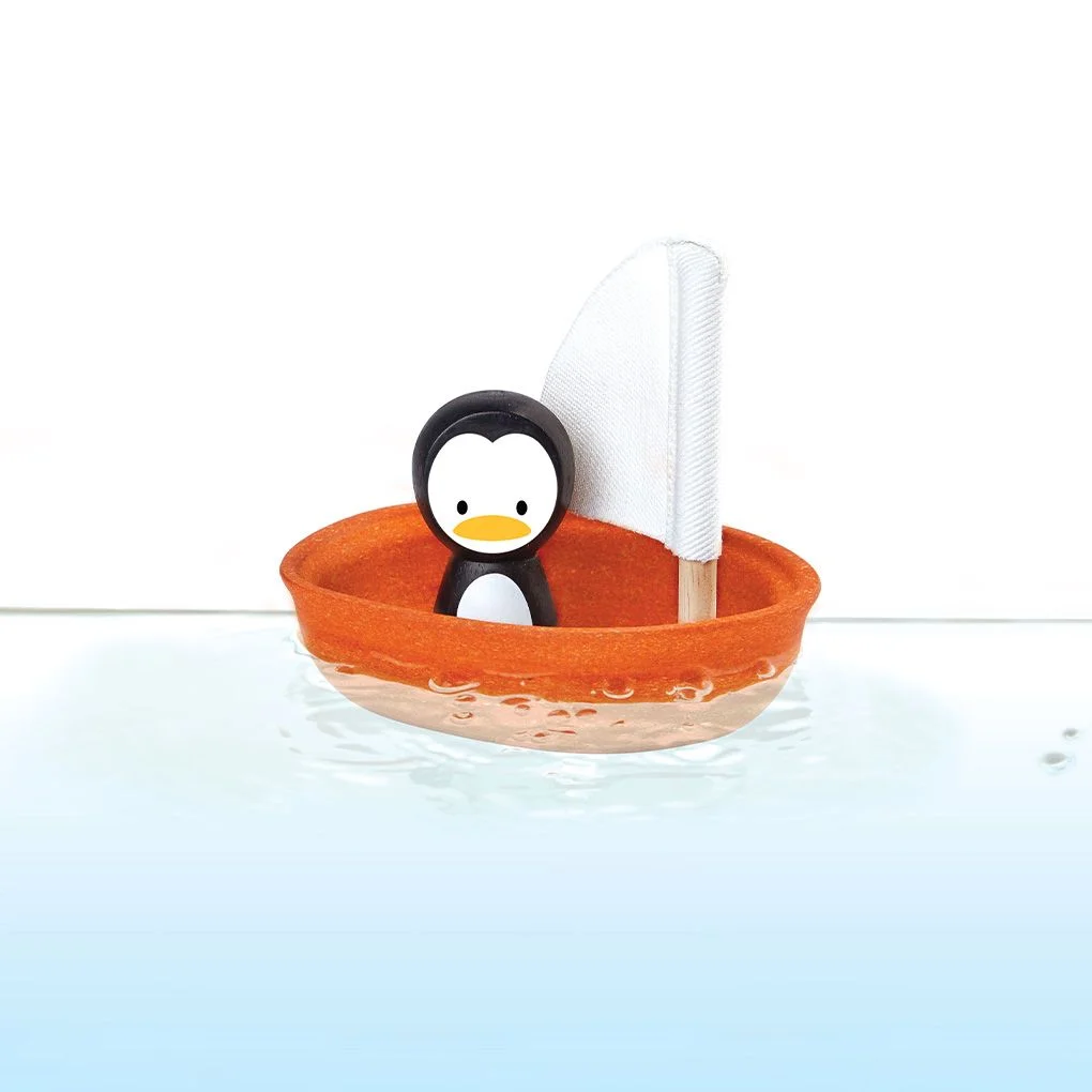 PlanToys Sailing Boat - Penguin — manufacturer product photo